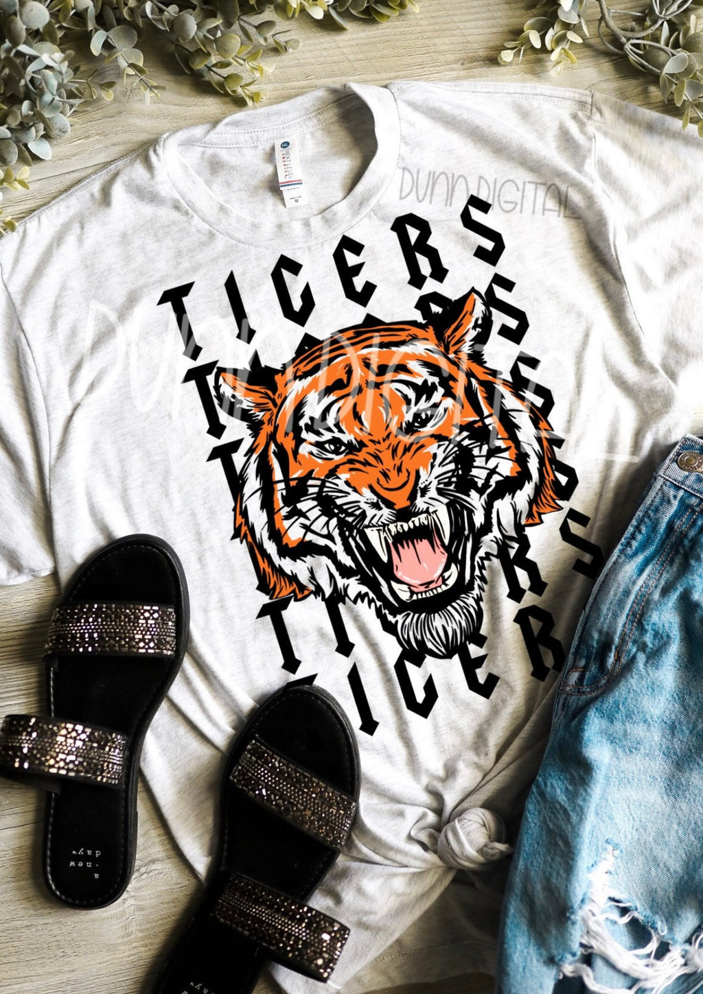 Tigers Stacked (full color tiger face)