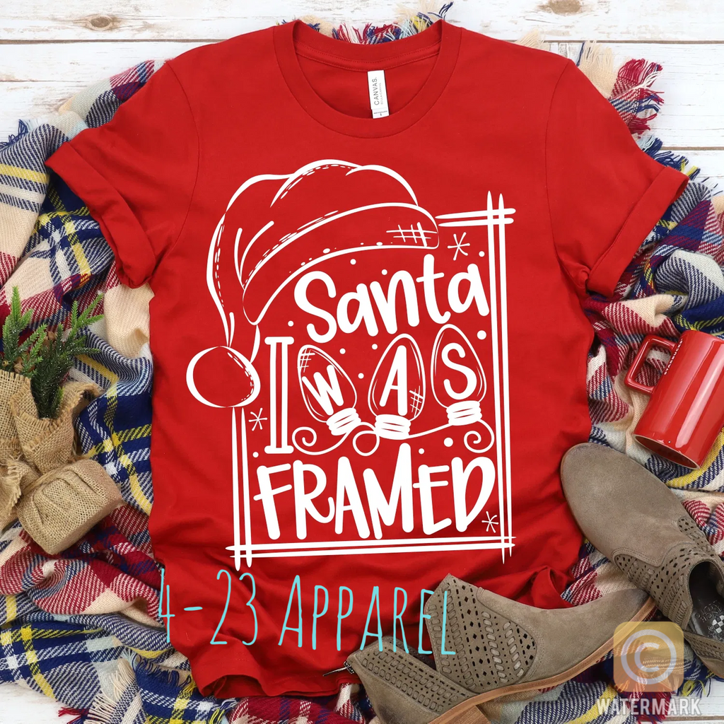 Santa I was Framed Youth Gildan